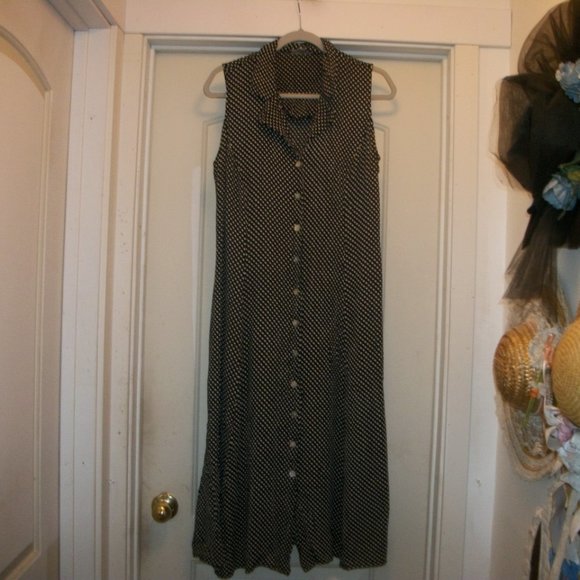 DOTTY GIRL DARLING IN DOTS CREPEY STRETCHY MAXI DRESS 12 - Picture 1 of 6